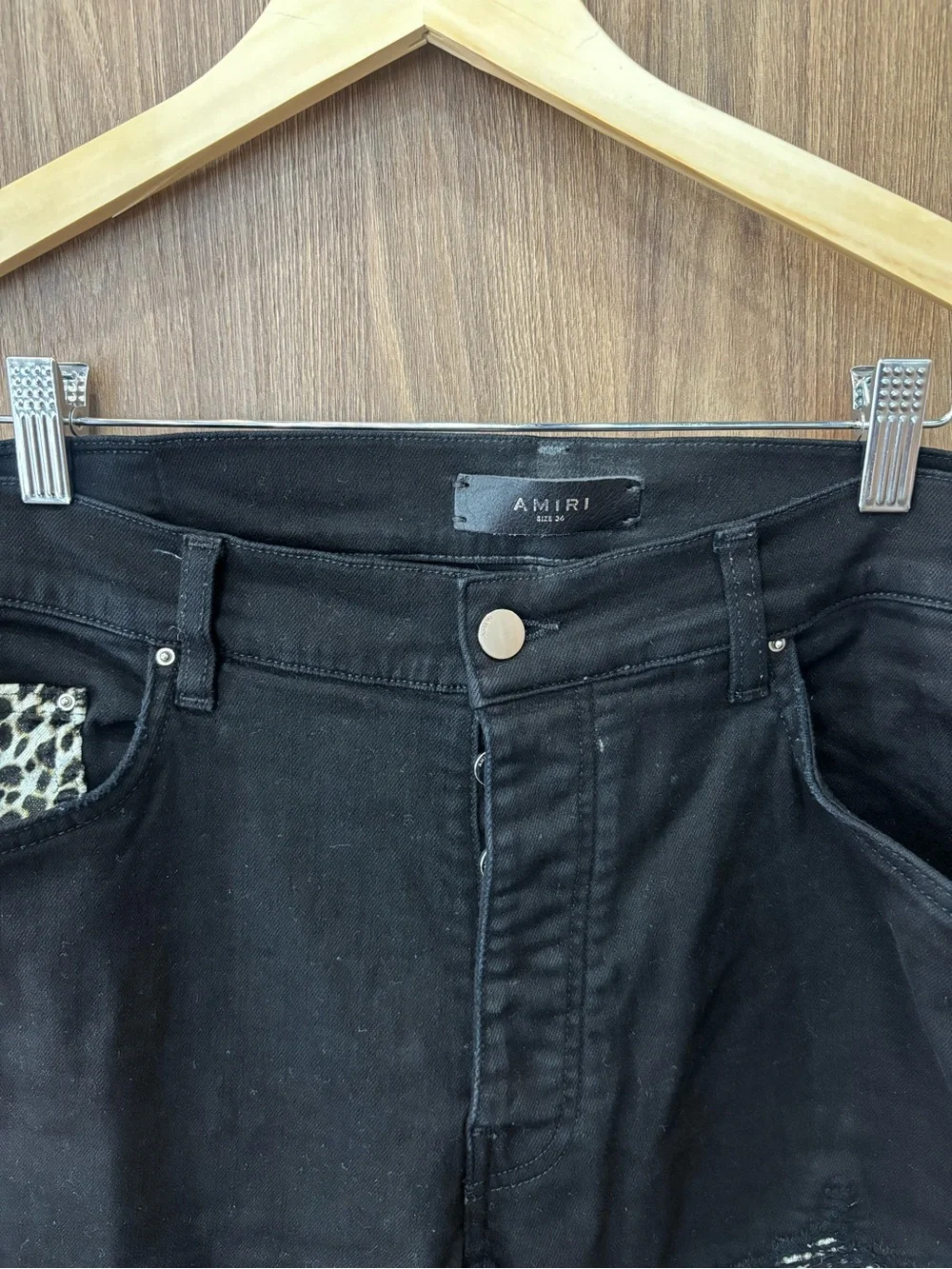 AMIRI Men’s Black Leopard Patch Distressed Skinny Jeans Size 36